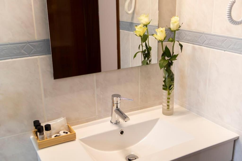Entrevillas Alojamento Local, Apartamento T2 アルコス・デ・ヴァルデヴェス エクステリア 写真